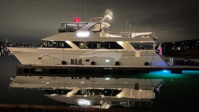 CHILLIN' 26m motor yacht charter, photo 2