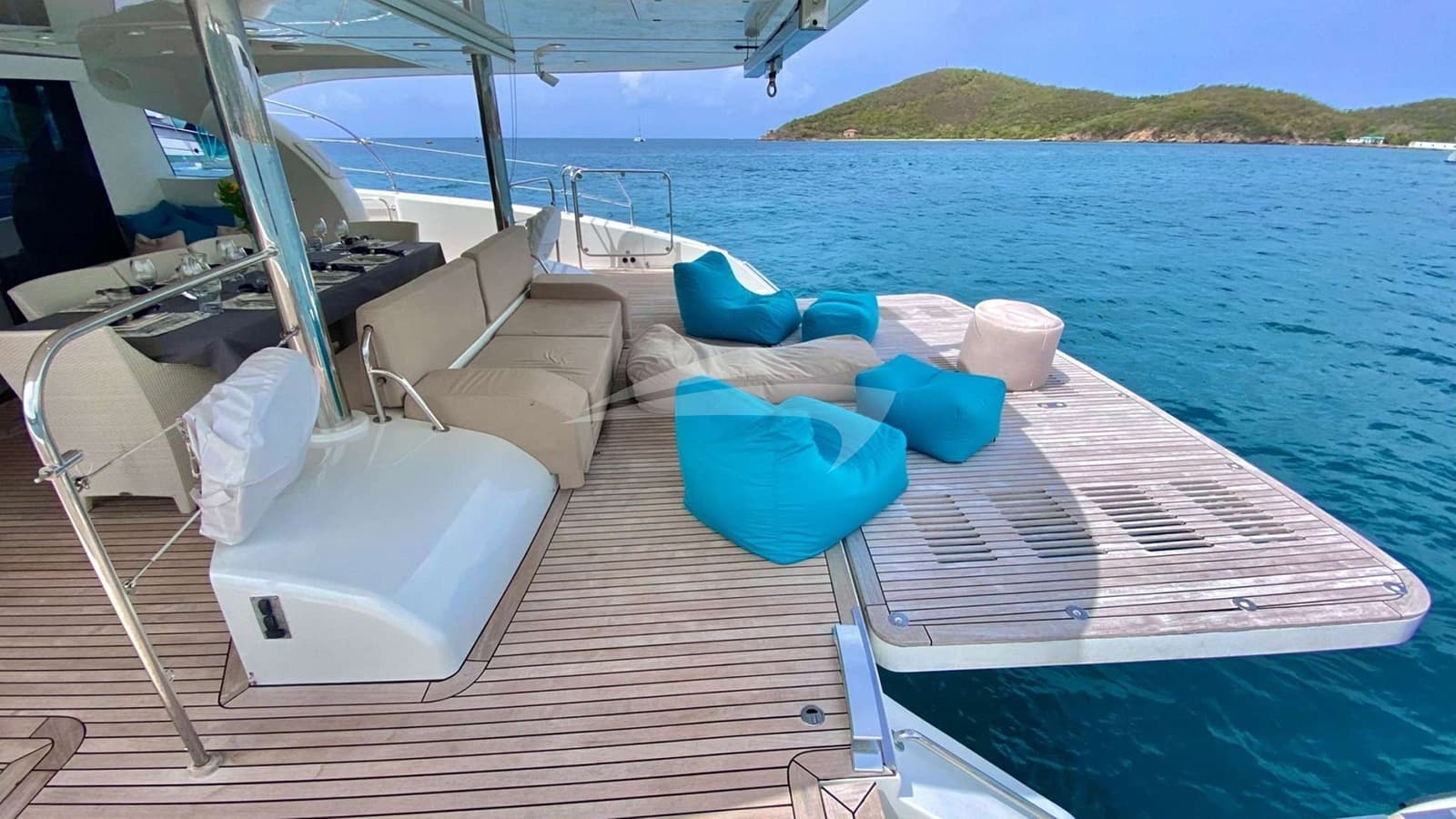 CASA BLANCA, Aufnahme aus dem Yachtportfolio 11