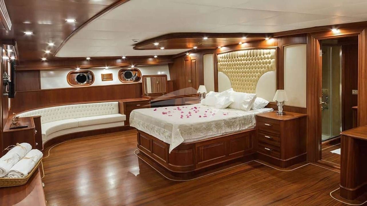 Master Cabin
