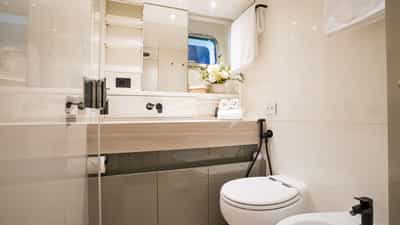 VIP bath