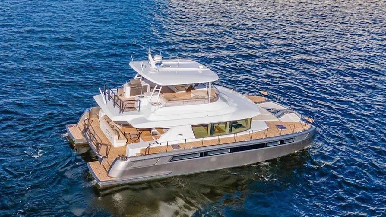 Side view of the yacht