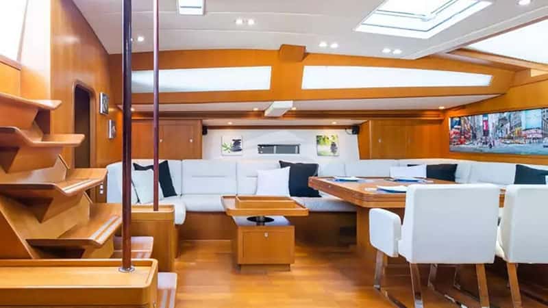 HUAYRA 31m sailing yacht charter, photo 5