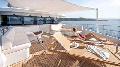 Upper Bow Deck