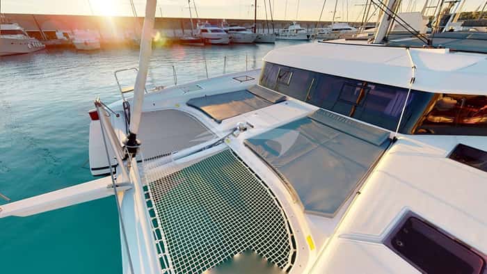 VITTORIA 15m sailing yacht charter, photo 4