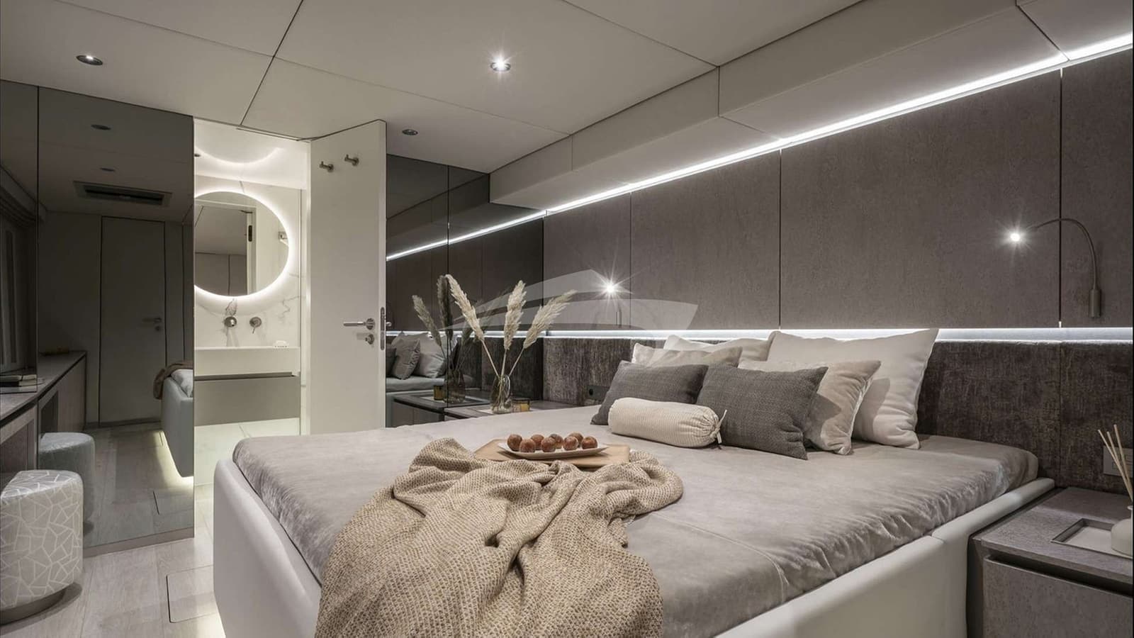YOLO, photo from the yacht portfolio 16