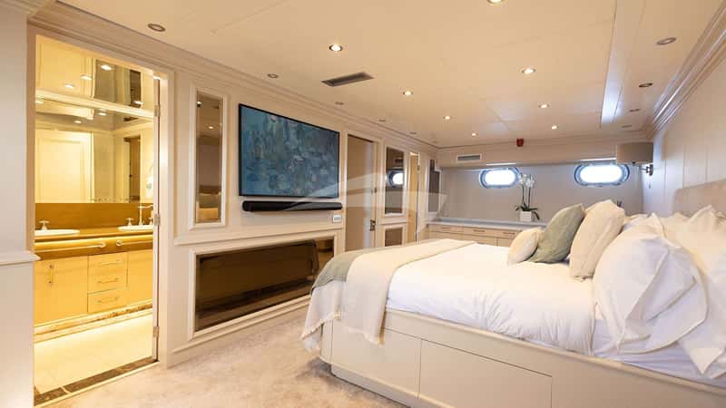 KOKOMO NIGHTS 48m motor yacht charter, photo 7