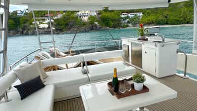 Flybridge seating