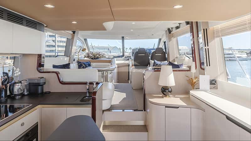 AVENTADOR 17m motor yacht charter, photo 10