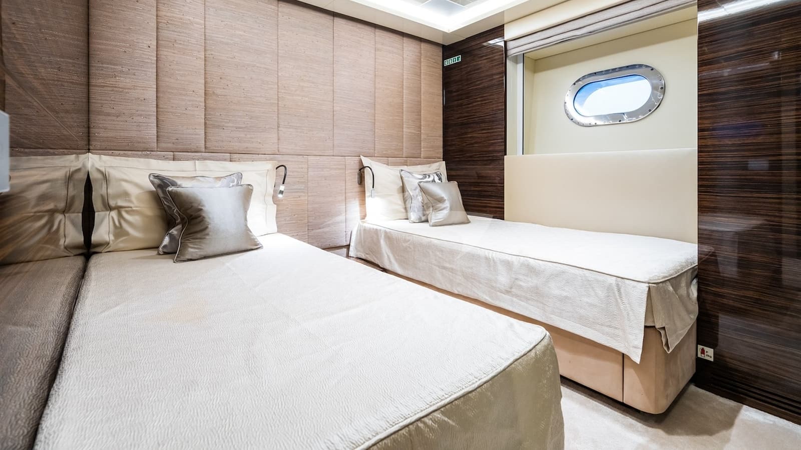 BLUE MOON, photo from the yacht portfolio 27