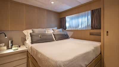 Guest cabin