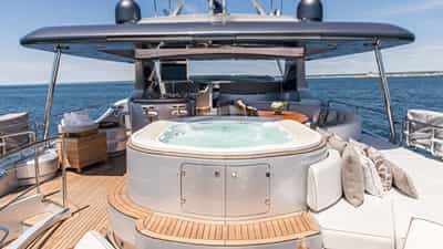 Flybridge Forward View