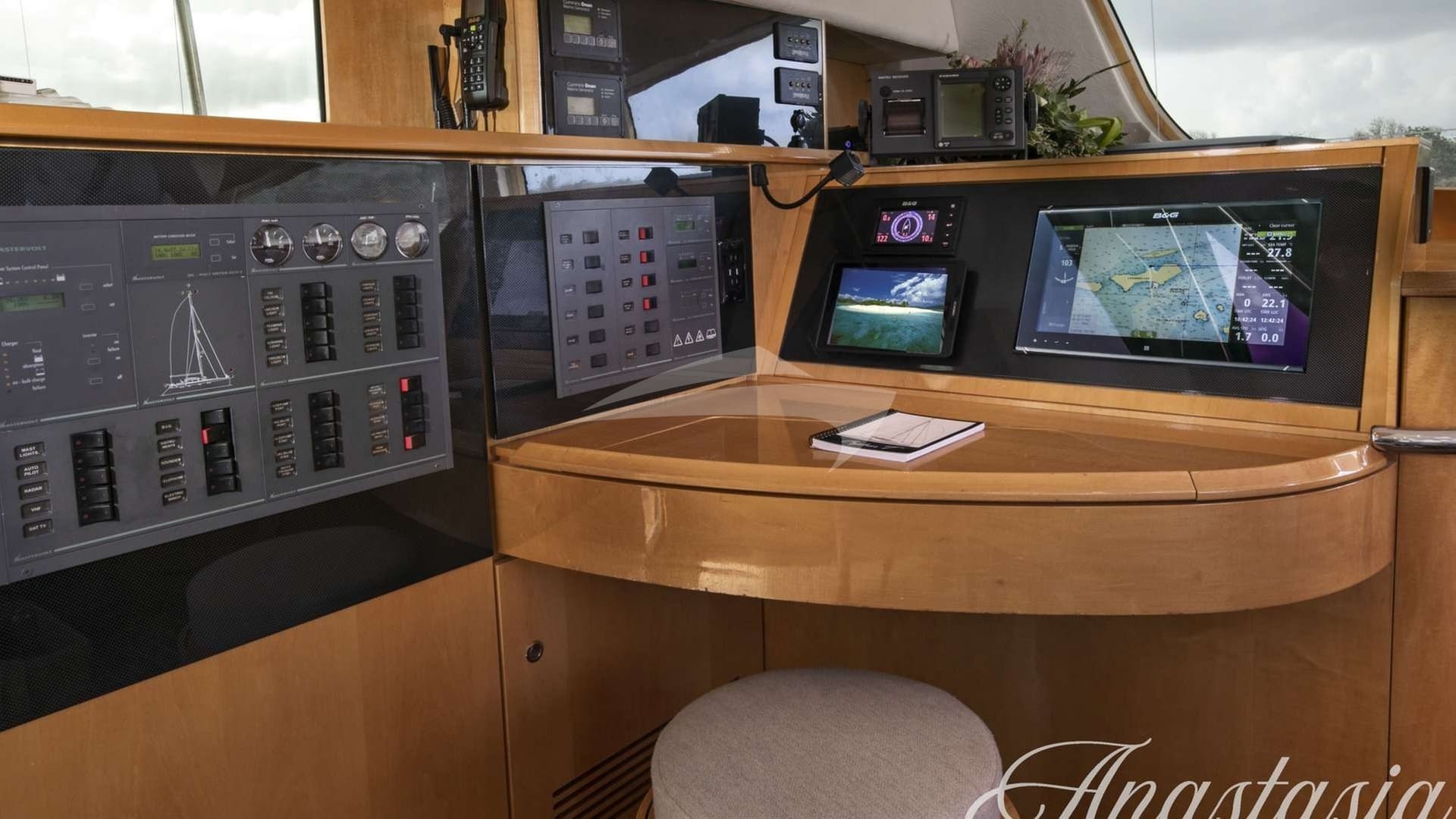Nav Station