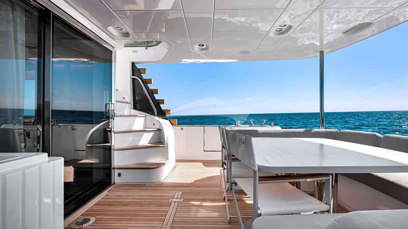 KNOT CAUGHT SLIPPIN 20m motor yacht charter, photo 5