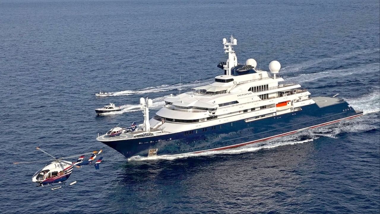 Running with Water Toys and Helicopter