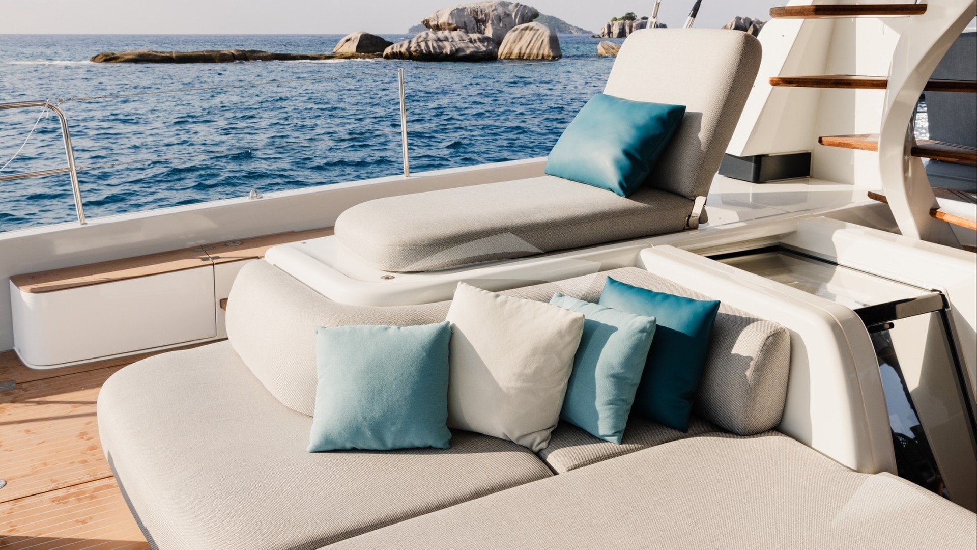Deck Seating