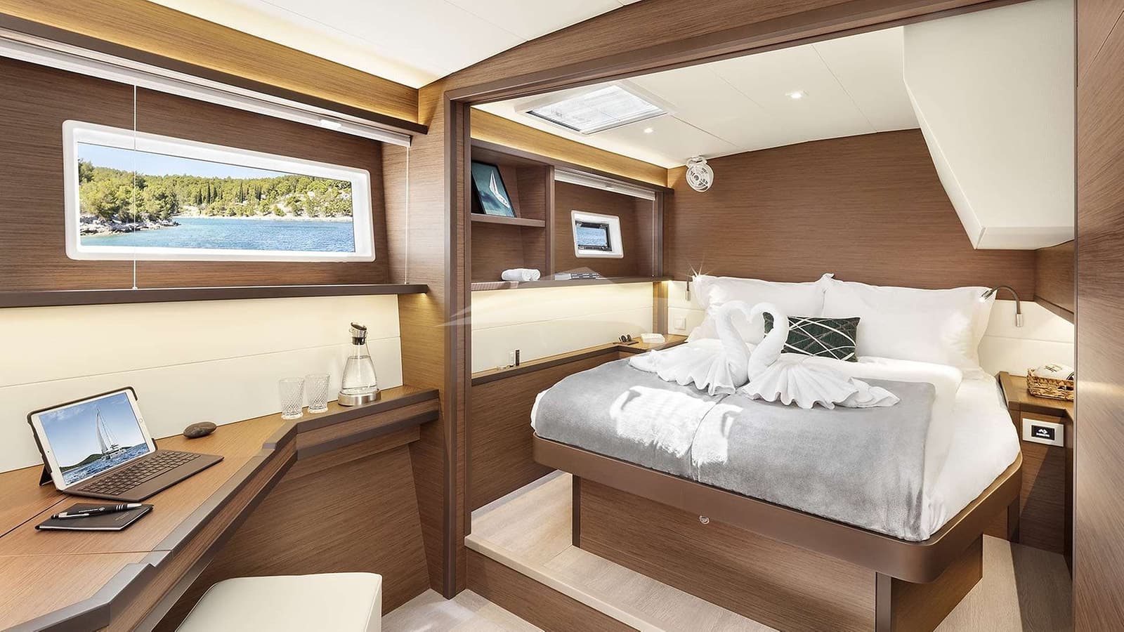 EMERALD GEMINI, photo from the yacht portfolio 4