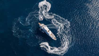 HAPPY ME 40m motor yacht charter, photo 10