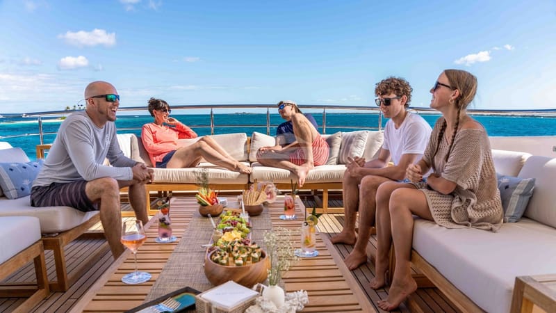 Bridge Deck Aft Seating