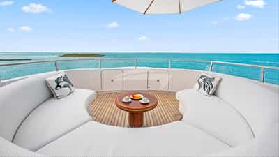 TOP DECK