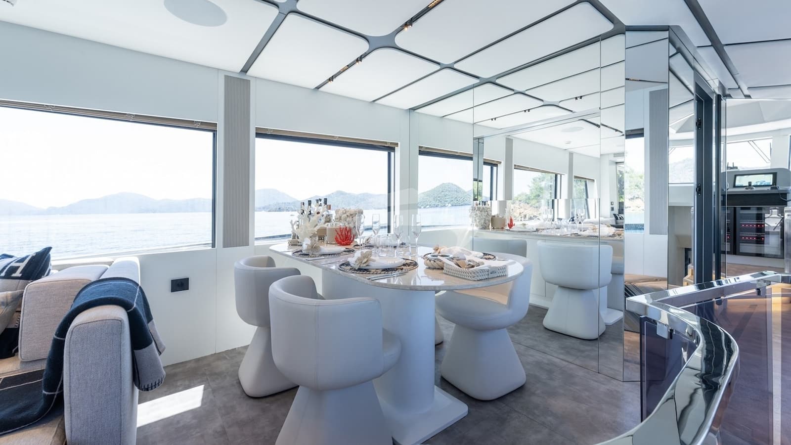 FERRO 77, photo from the yacht portfolio 17