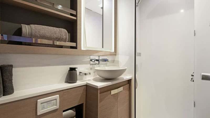 TRU NORTH 20m sailing yacht charter, photo 9