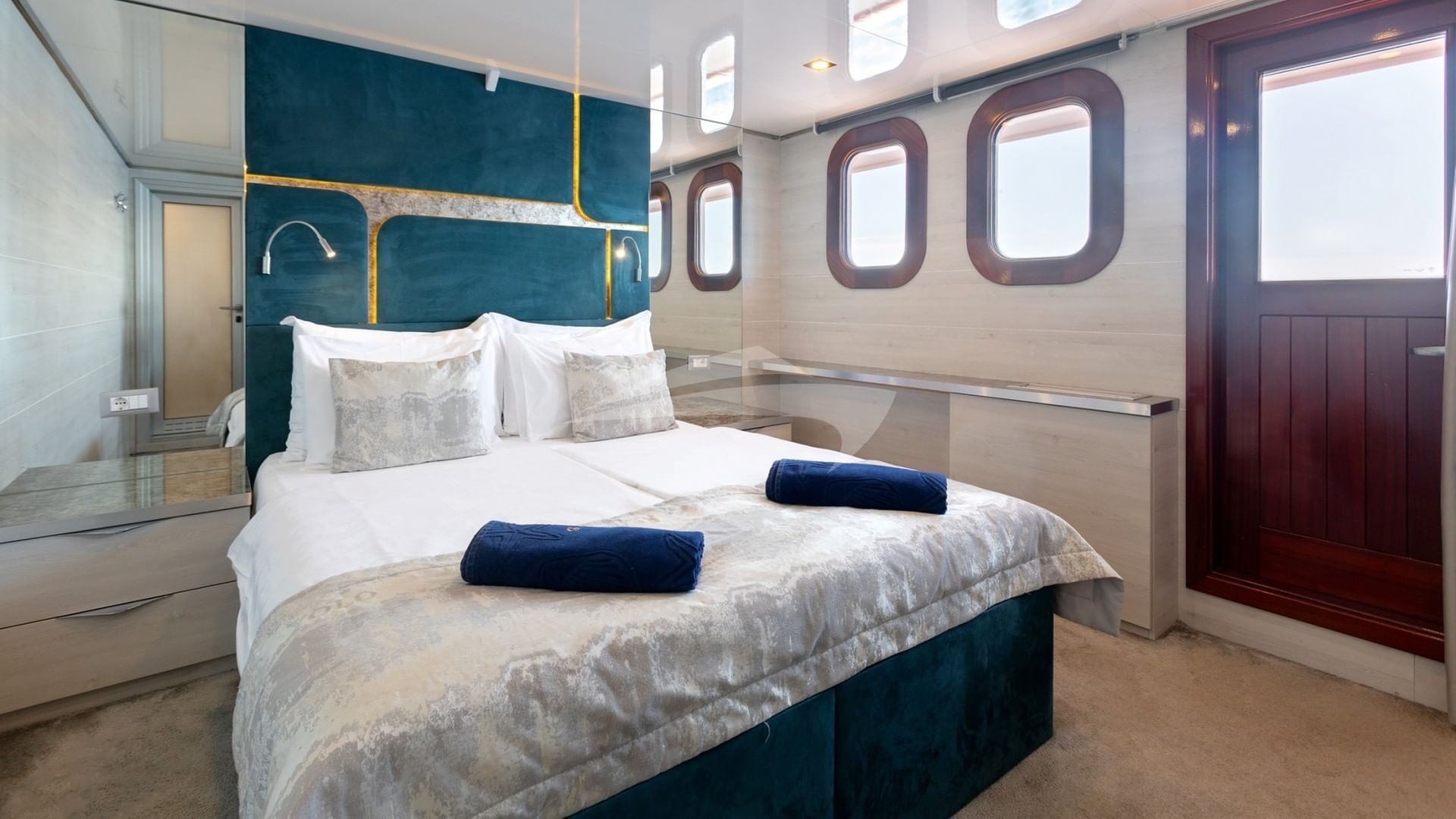 Double Stateroom - Main Deck 1A