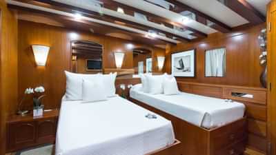 Twin/convertible stateroom