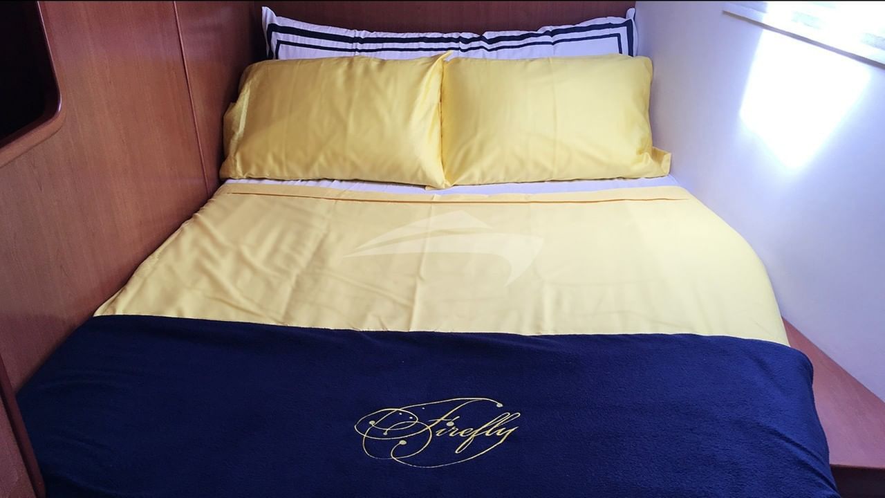 Forward Starboard guests stateroom