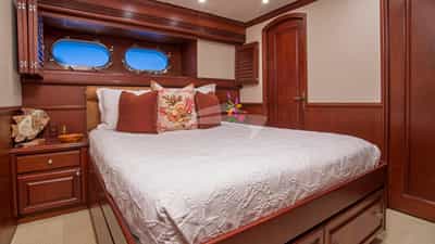 Guest stateroom