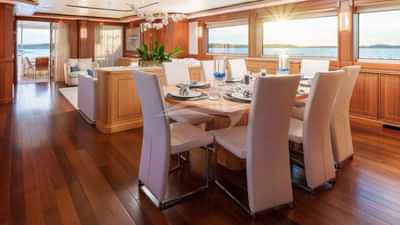 Main Deck Dining