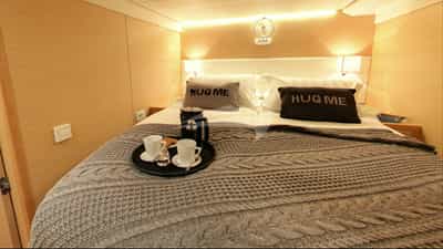 Guest Cabin