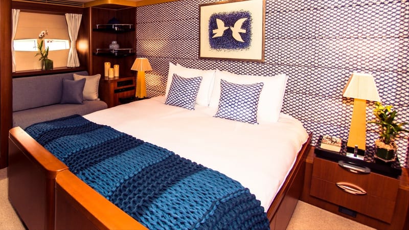 Guest cabin