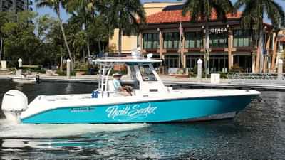 32' Everglades with Auto Positioning