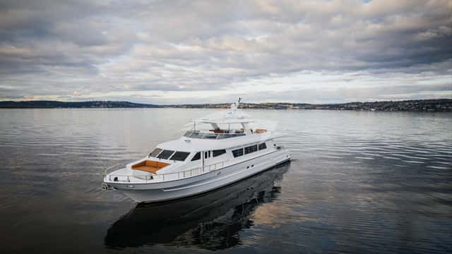 SUMMER SUNSET 28m motor yacht for charter