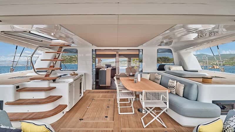REVERIE 20m sailing yacht charter, photo 7