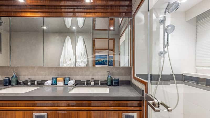 INDIGO 28m motor yacht charter, photo 9