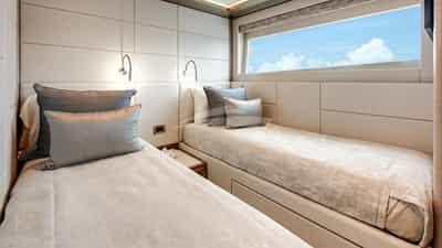 Twin Cabin