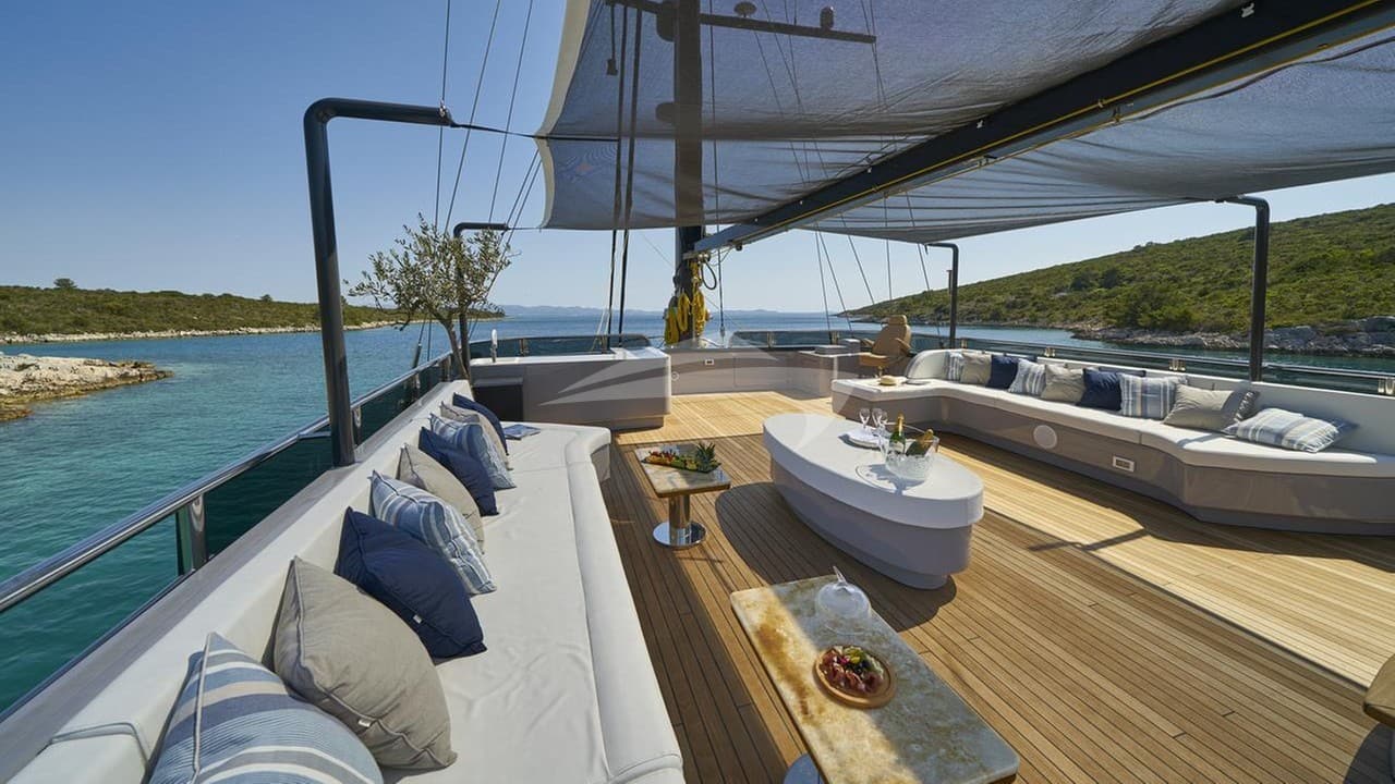 RARA AVIS, photo from the yacht portfolio 4