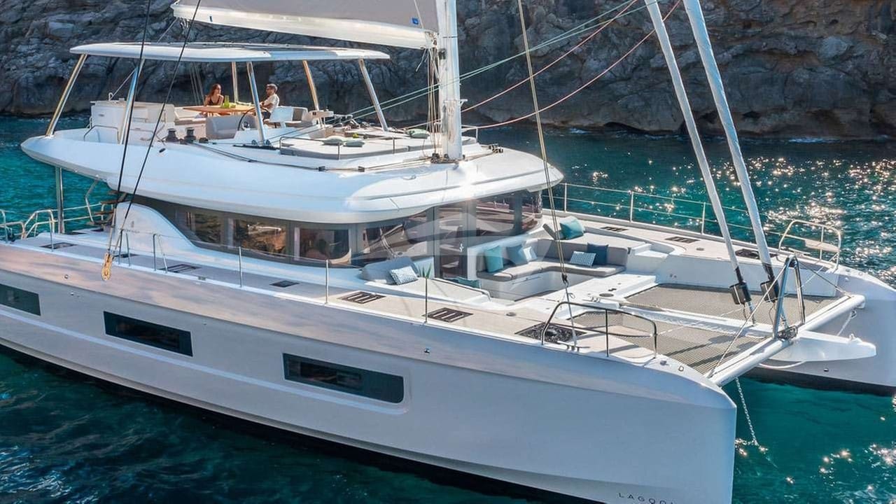 Vela Bianca East Mediterranean, West Mediterranean