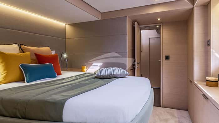 VALIUM 55 17m sailing yacht charter, photo 5