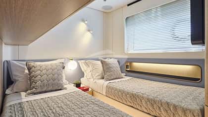 ALADDIN SANE 26m motor yacht charter, photo 11