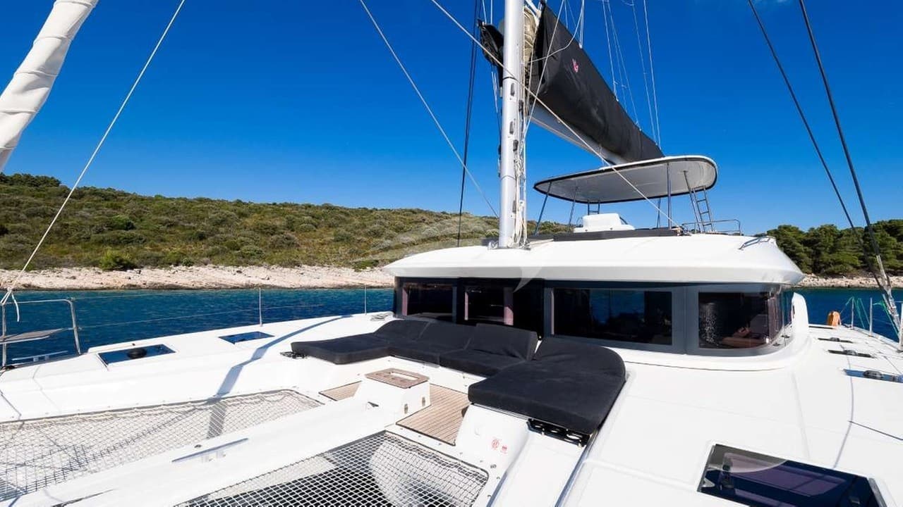CATWALK, photo from the yacht portfolio 17