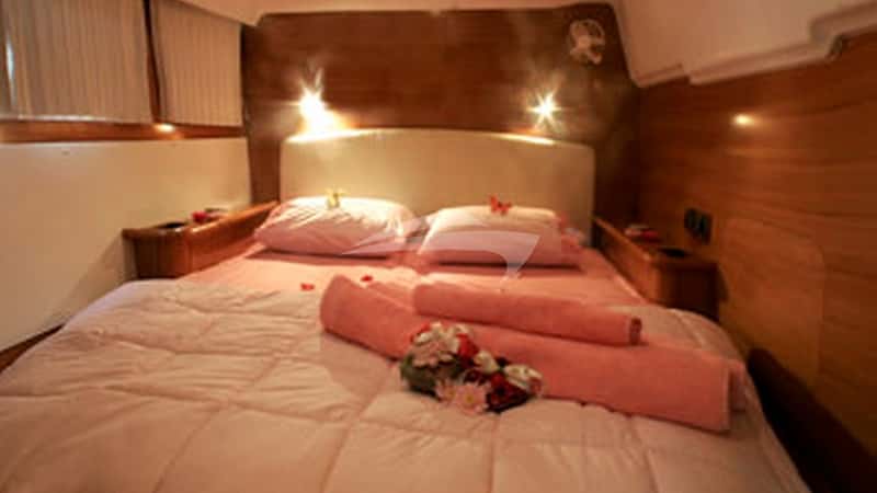 APOLLO 13m sailing yacht charter, photo 8
