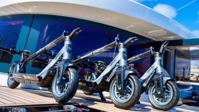 Lucky_You_scooters.jpeg