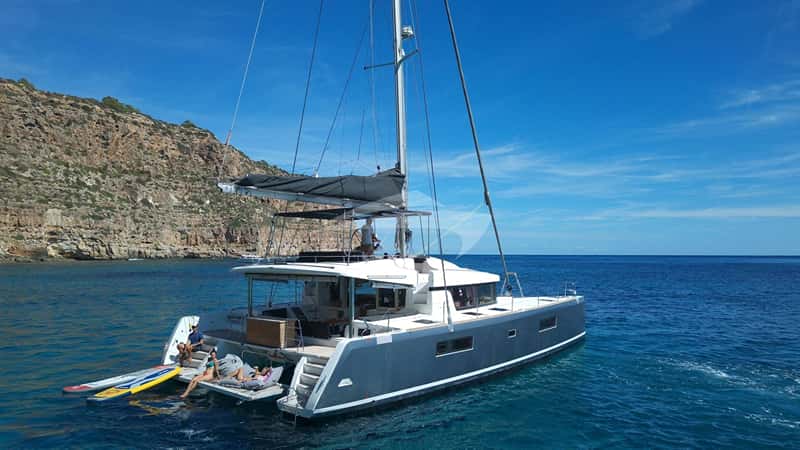 GOA 10 16m sailing yacht charter