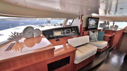 WORLD'S END 19m sailing yacht charter, photo 13