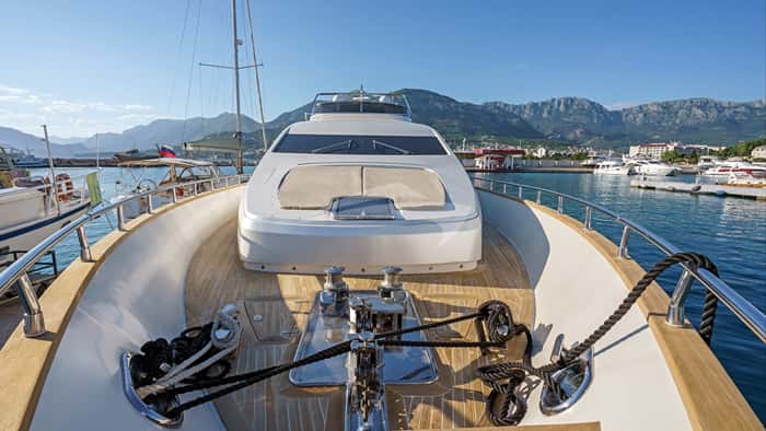 ALDA 2 28m motor yacht charter, photo 5