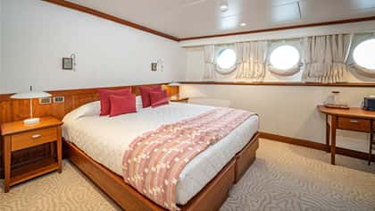 ASTERIA 50m motor yacht charter, photo 11