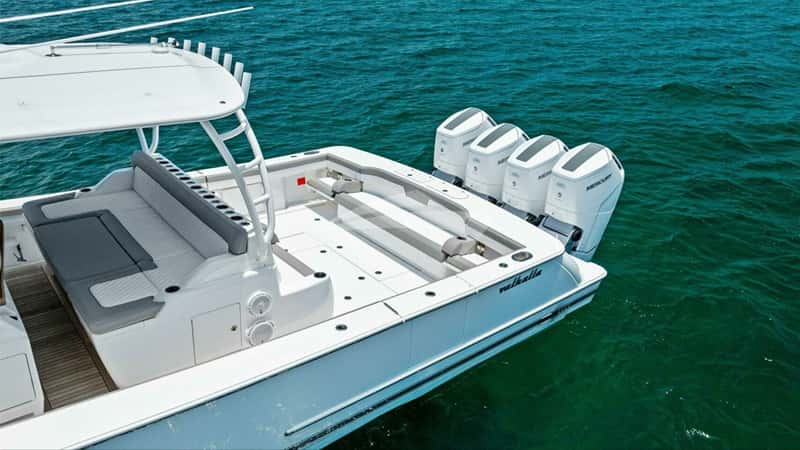 V55 17m motor yacht charter, photo 5