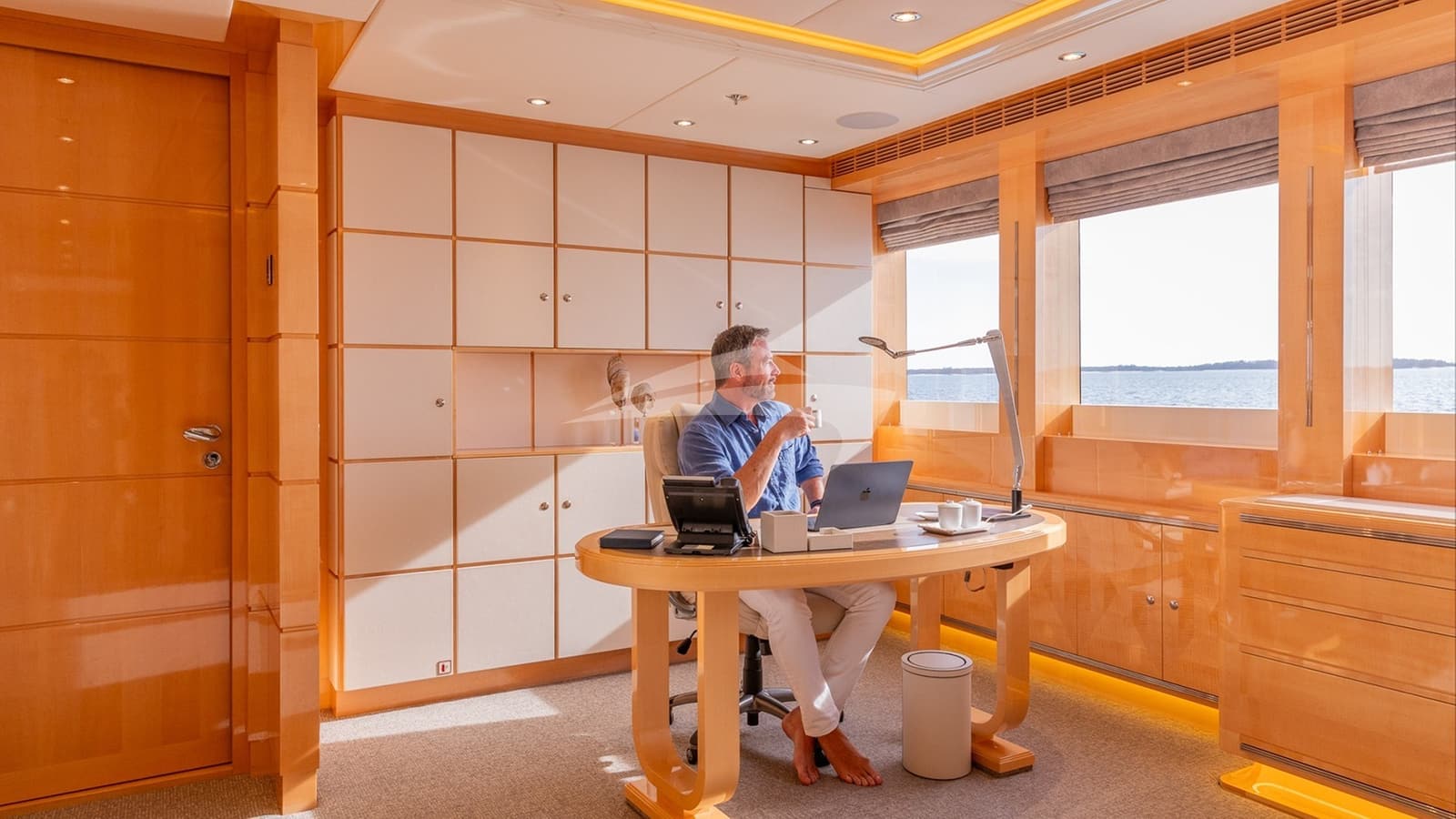 SOUTH, Aufnahme aus dem Yachtportfolio 14